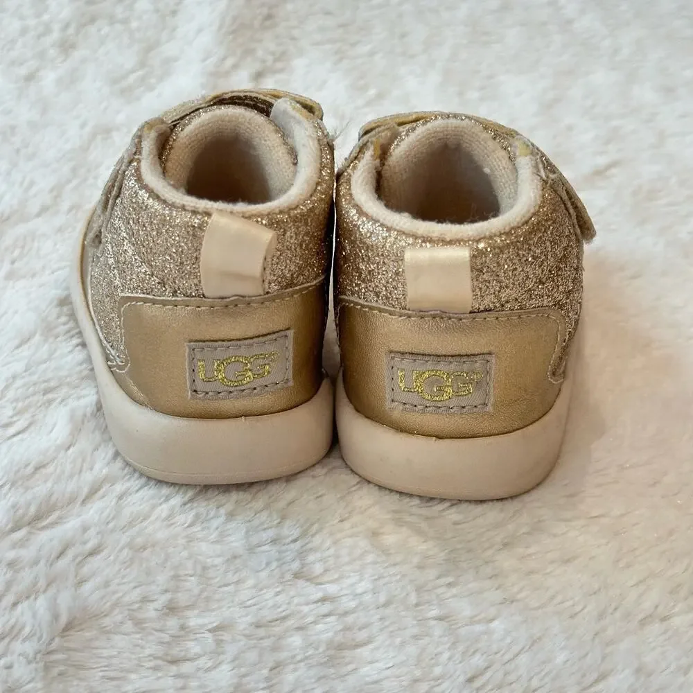 UGG Baby Girl's Pritchard Sparkles Sneaker sz 2/3 Gold Metallic Sneakers